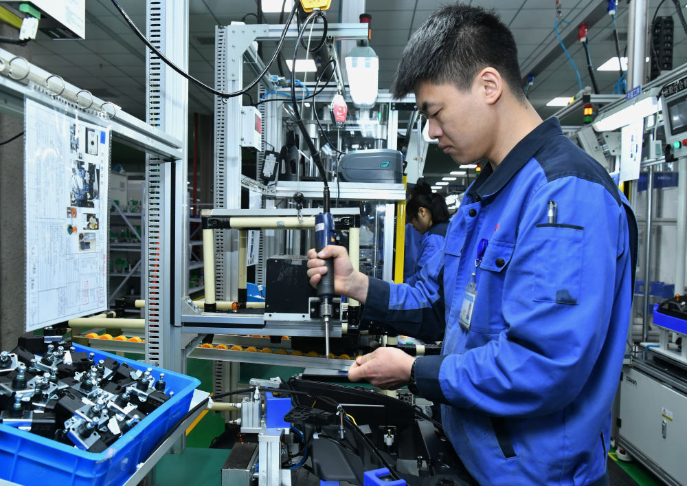 河北献县：打造汽车照明设备产业基地