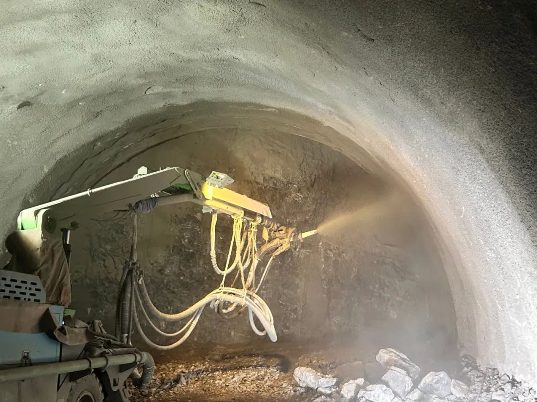 乐西高速推进!桂花隧道右洞贯通 乐西高速推进!桂花隧道右洞贯通