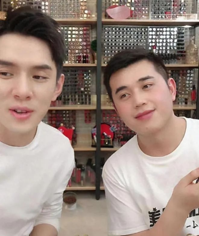 刚刚曝出！他突然“退网”，全网哗然