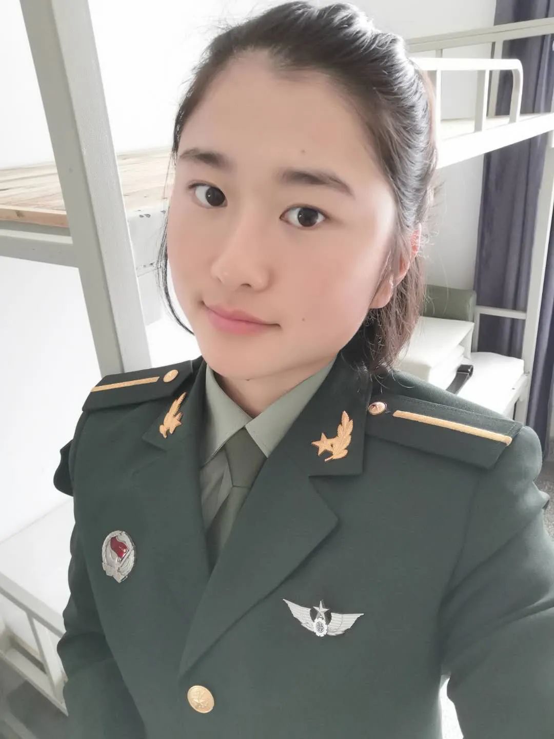 立二等功的特战女兵，当排长了！