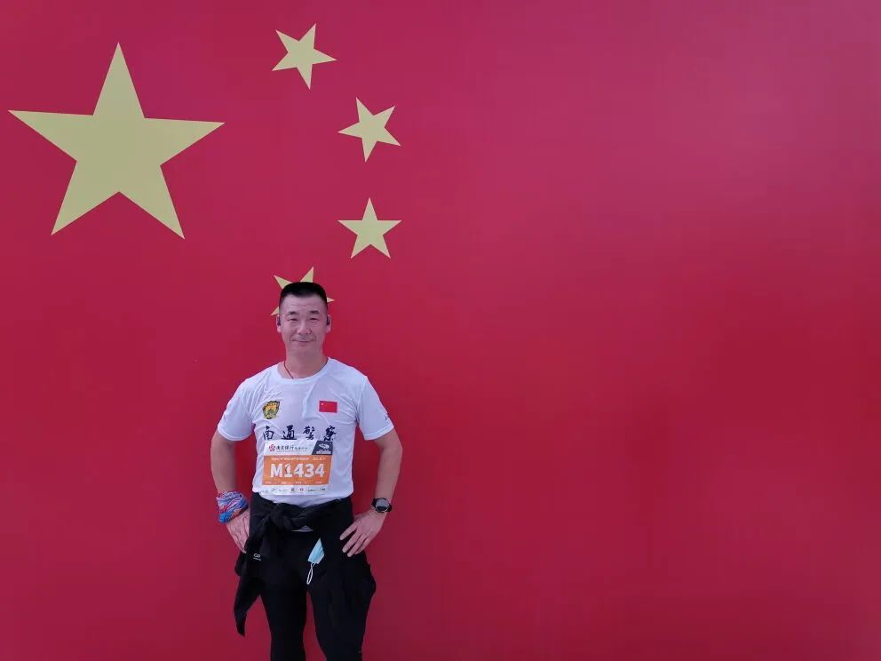 男子心脏停跳152分钟被救活！现场参与抢救的球友找到了