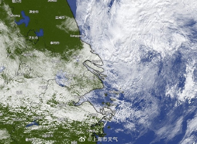 上海明天大雨又降温！“五一”先晴后雨，气温平稳！警方发布出行提醒