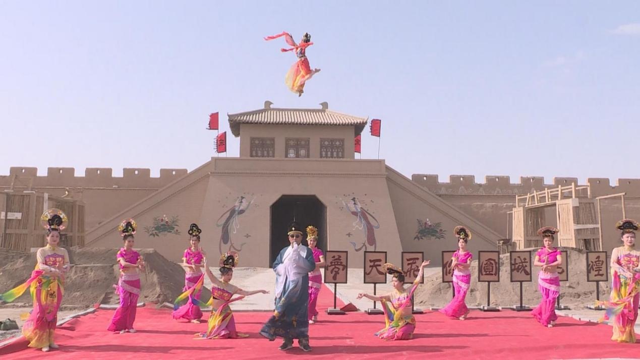 这个“五一”来敦煌体验一把“飞天”吧 这个“五一”来敦煌体验一把“飞天”吧