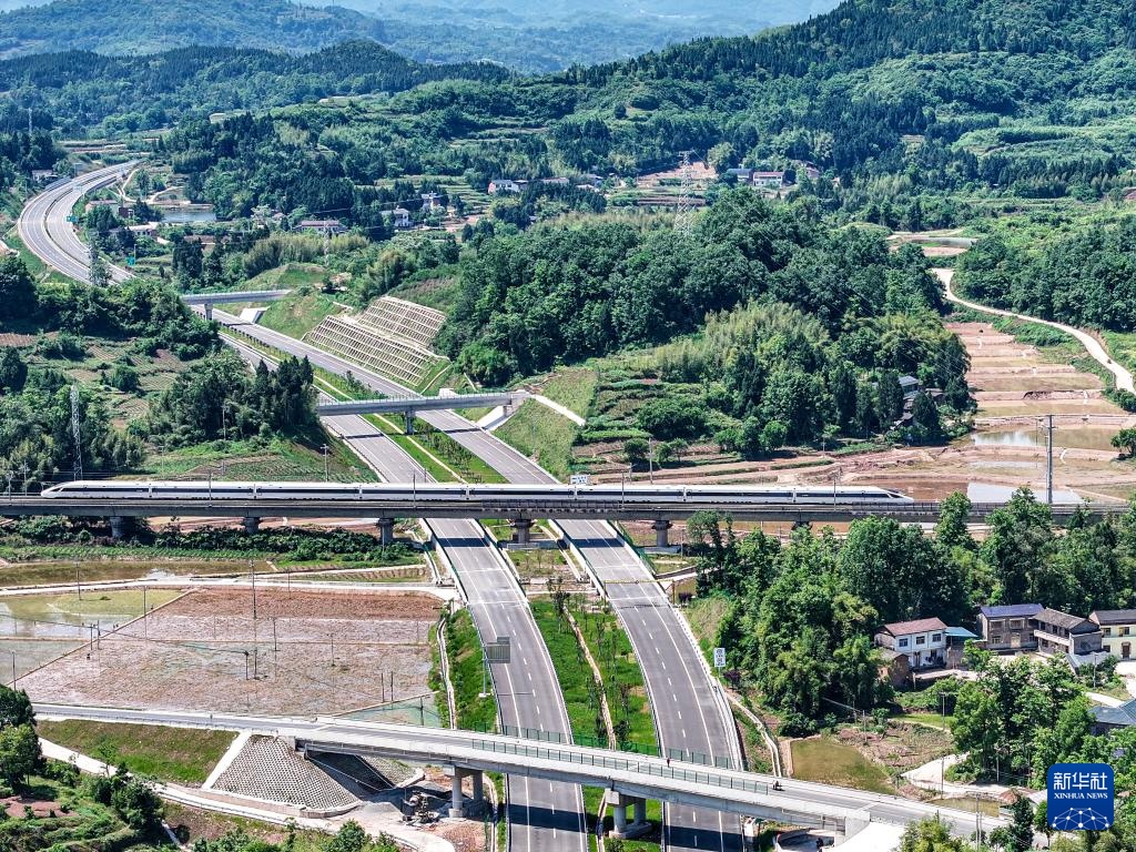 梁开高速重庆段即将通车 成渝地区双城经济圈再添新通道