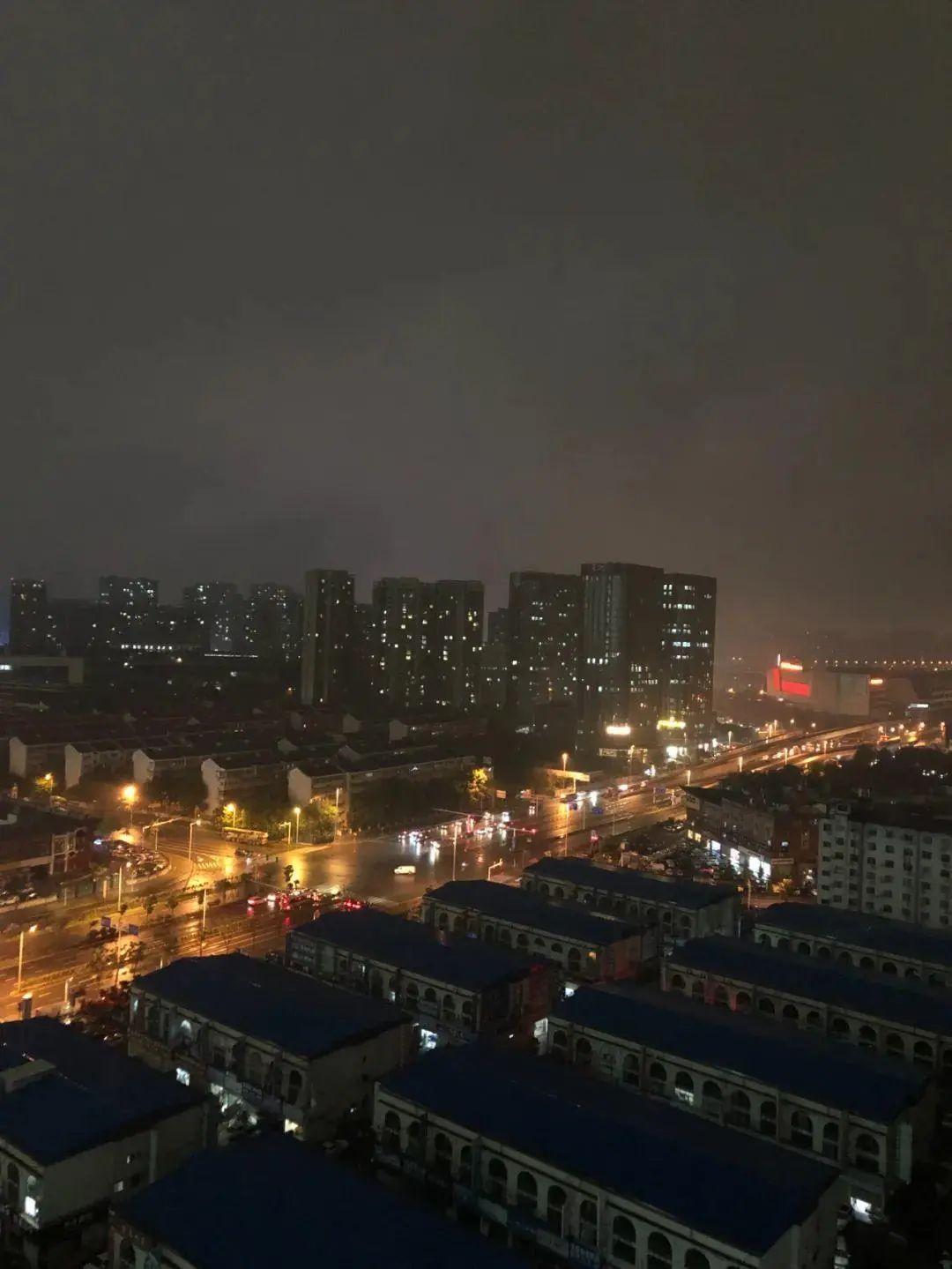 中午12点,长沙突然天黑!铁路部门紧急提醒 中午12点,长沙突然天黑!铁路部门紧急提醒