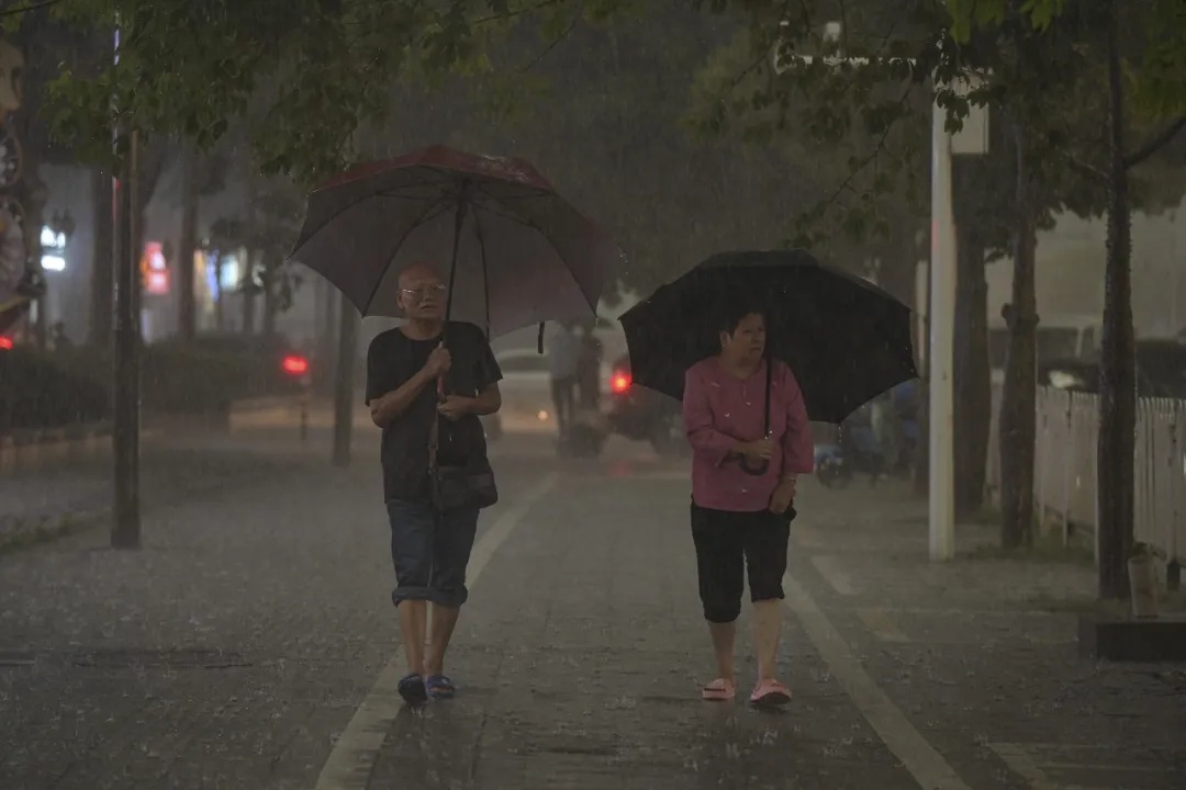 新一轮强对流+暴雨将至！“五一”假期广东天气预测