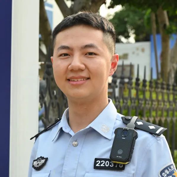 @赵昱，你“烟熏妆”的样子超帅！