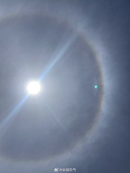 超清晰!四月最后一天北京现超大日晕 超清晰!四月最后一天北京现超大日晕