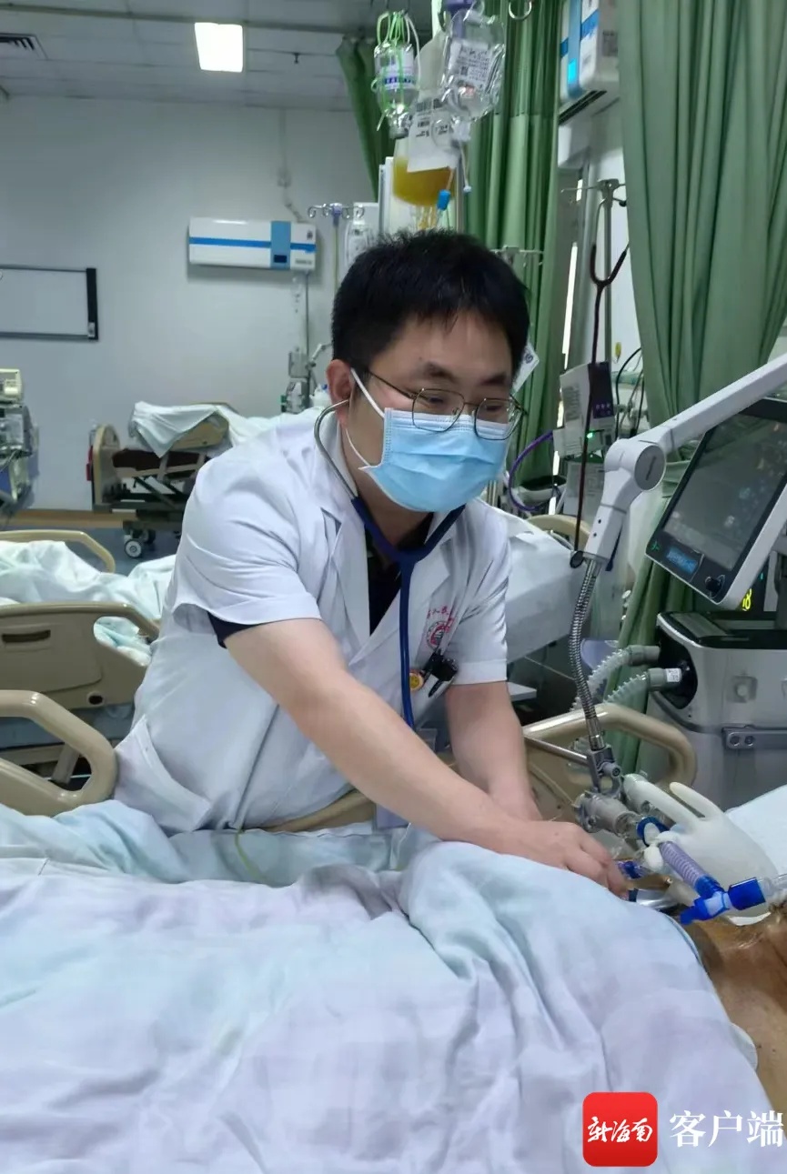 男子雨天蹚水后住进ICU!医生:致死率高达70% 男子雨天蹚水后住进ICU!医生:致死率高达70%