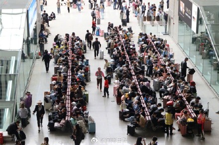 五一首日郑州东站预计发送83万人次