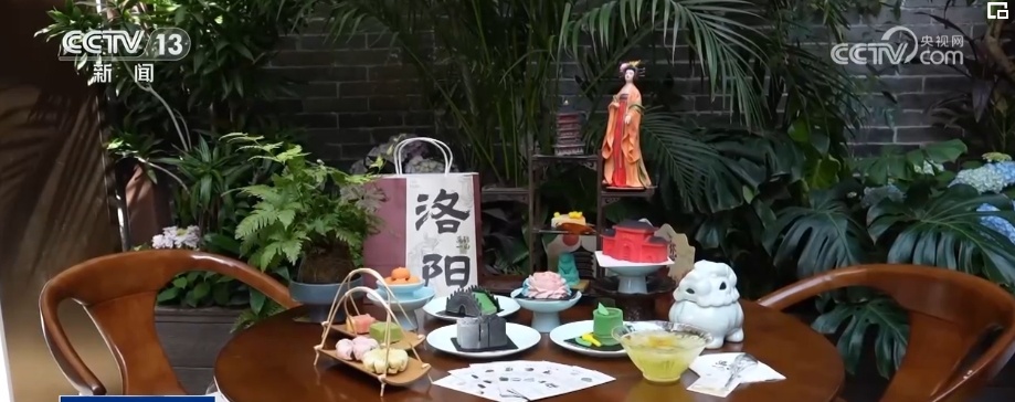 “餐饮+传统文化”高颜值有内涵 “舌尖上”新体验打开消费增长新空间