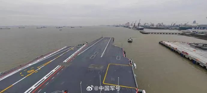 最新舰上画面!福建舰海试了 最新舰上画面!福建舰海试了