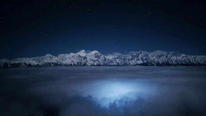 五一假期首日 “走出趣”古路游受宠,文化体验畅游雅安 五一假期首日 “走出趣”古路游受宠,文化体验畅游雅安