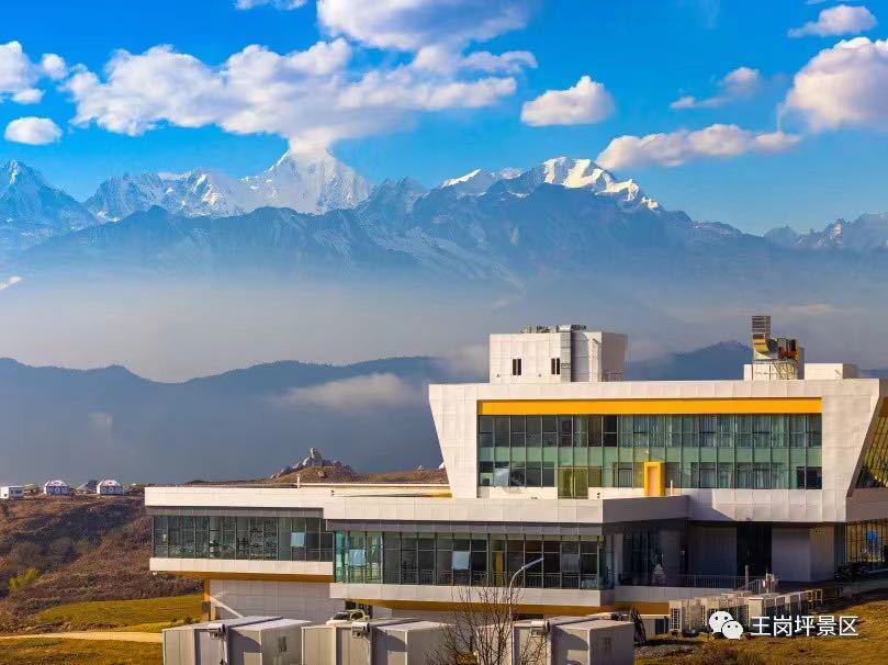 五一假期首日 “走出趣”古路游受宠,文化体验畅游雅安 五一假期首日 “走出趣”古路游受宠,文化体验畅游雅安