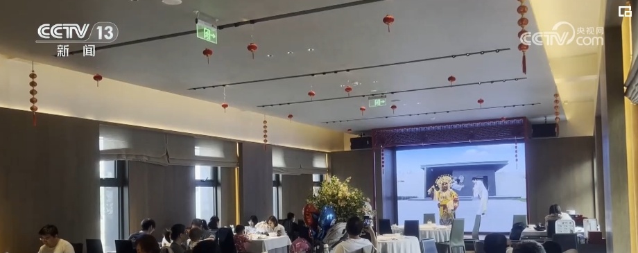 “餐饮+传统文化”高颜值有内涵 “舌尖上”新体验打开消费增长新空间