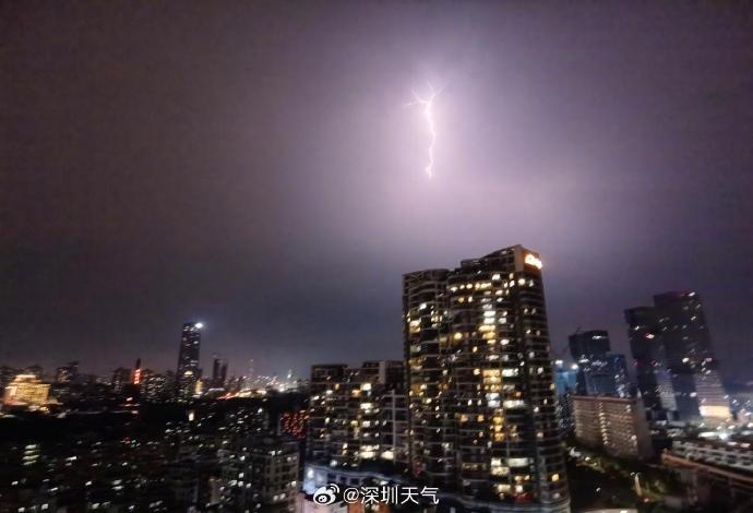 半夜惊醒没？深圳今早雷电1365次！