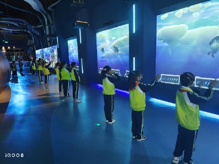 科技助力,解锁“五一”旅游新方式 科技助力,解锁“五一”旅游新方式