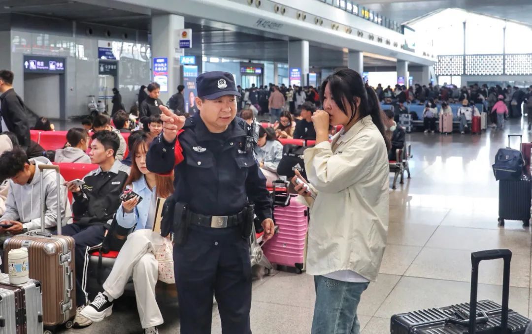 守护“南来北往”，他们有话要说→