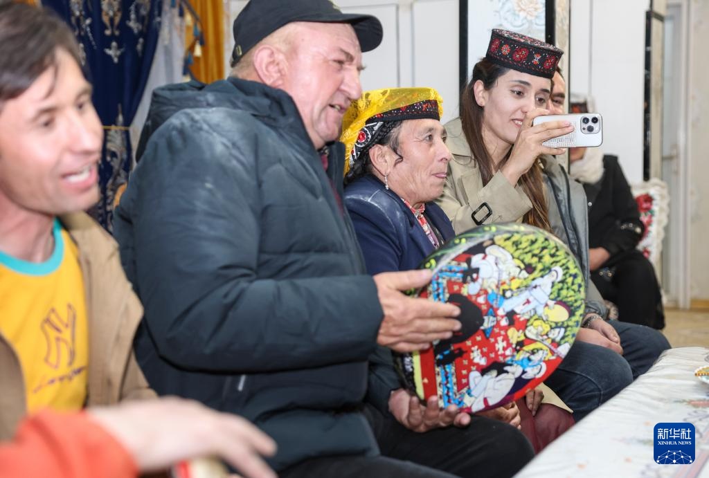 从马背到列车,她成长为我国首位塔吉克族列车长 从马背到列车,她成长为我国首位塔吉克族列车长