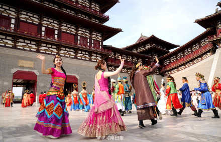 沉浸式感受梦回唐朝有多奇幻