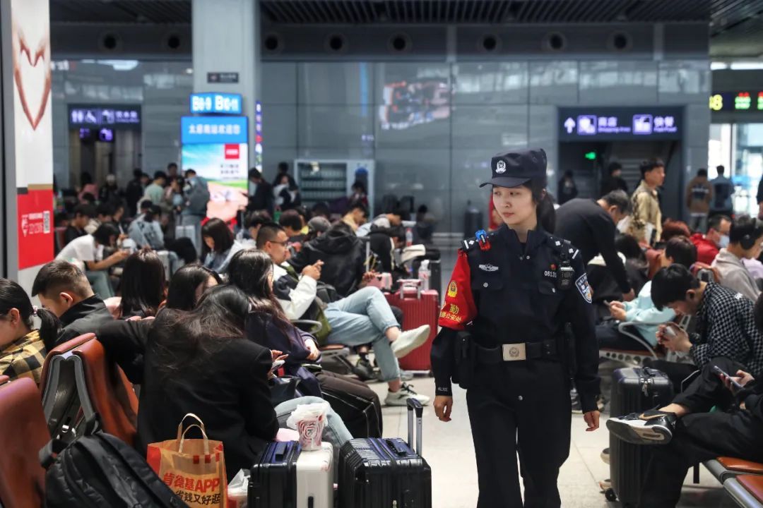 守护“南来北往”，他们有话要说→