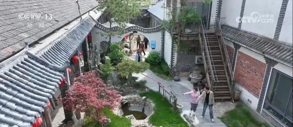 多个旅游热门目的地迎来大客流 假日经济“电量”十足 多个旅游热门目的地迎来大客流 假日经济“电量”十足