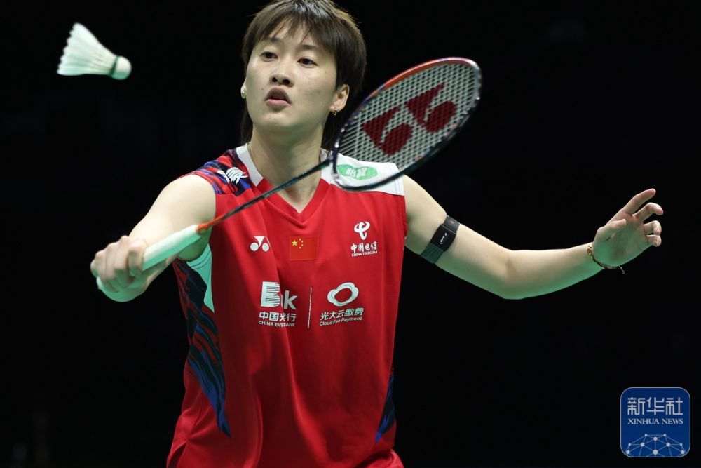 羽毛球丨尤伯杯四分之一决赛:陈雨菲助中国队旗开得胜 羽毛球丨尤伯杯四分之一决赛:陈雨菲助中国队旗开得胜