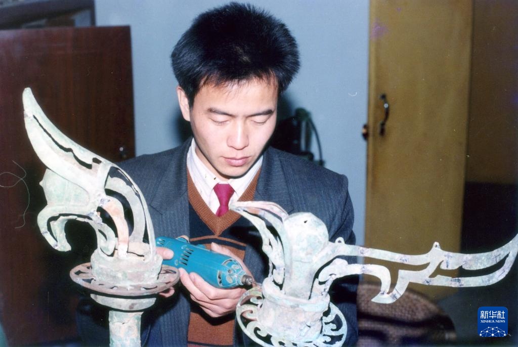我在三星堆修文物