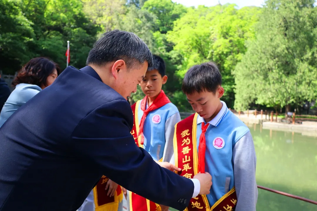 有你吗？“五一”假期首日，北京市属公园迎客数据出炉！15条错峰游览路线来了