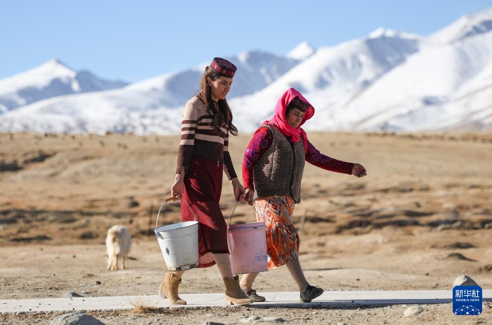 从马背到列车,她成长为我国首位塔吉克族列车长 从马背到列车,她成长为我国首位塔吉克族列车长