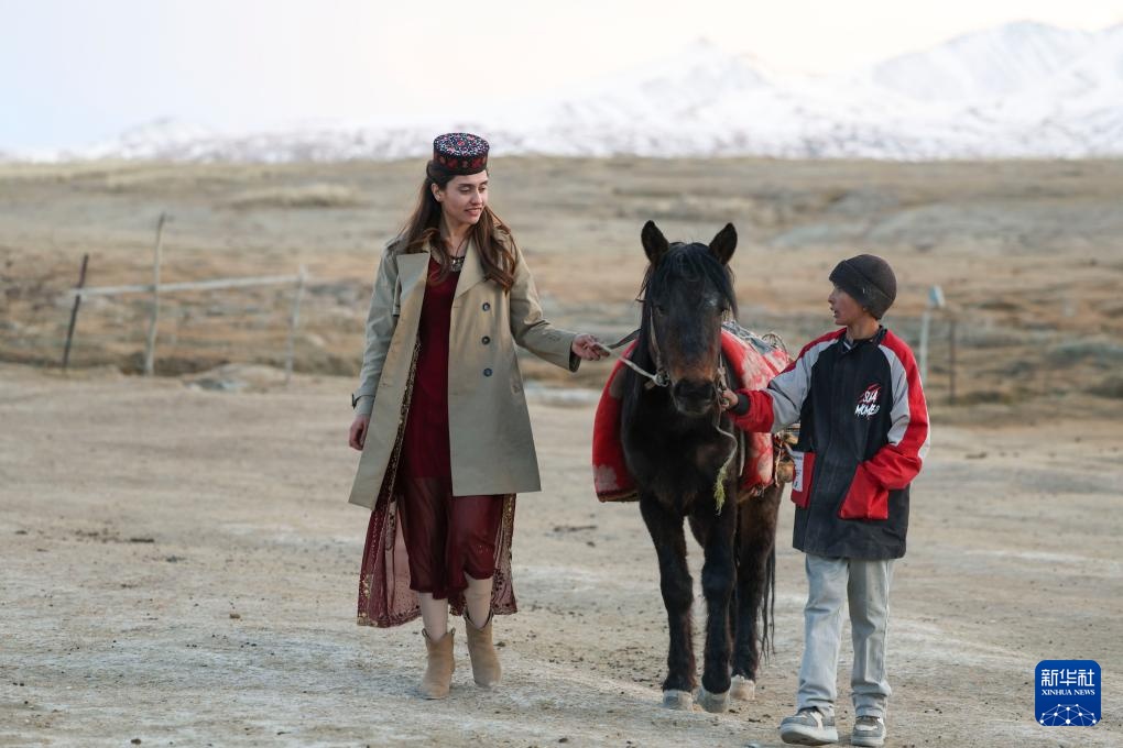 从马背到列车,她成长为我国首位塔吉克族列车长 从马背到列车,她成长为我国首位塔吉克族列车长