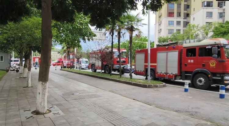 谎报火锅店爆炸让35名消防员虚惊一场！男子被拘留