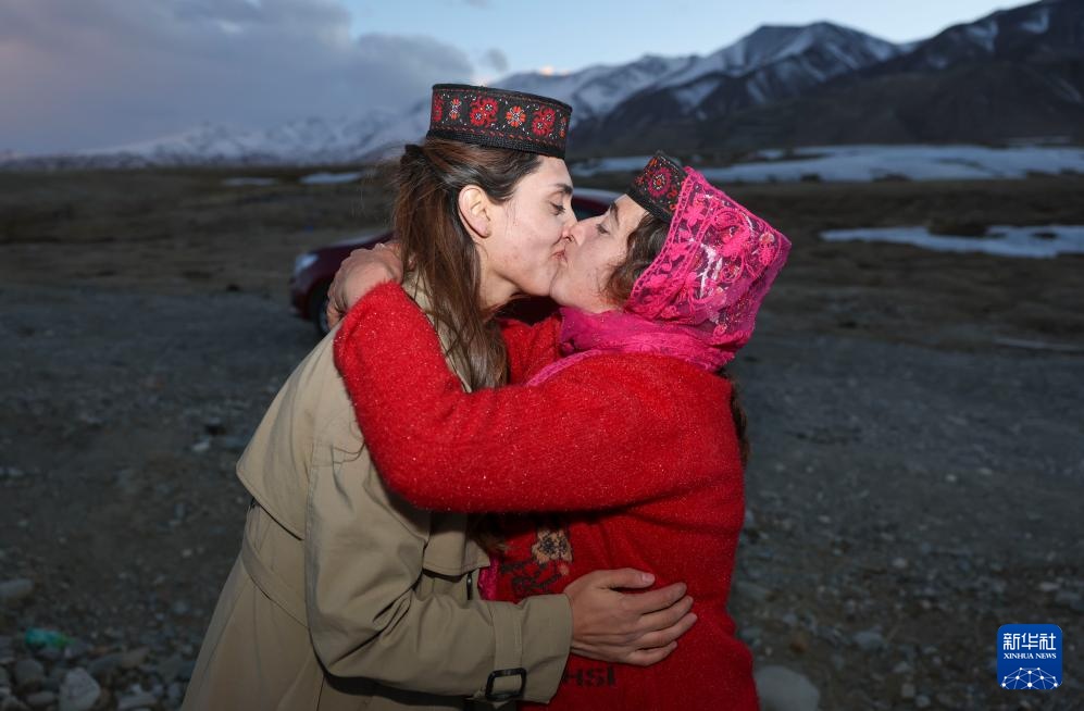 从马背到列车,她成长为我国首位塔吉克族列车长 从马背到列车,她成长为我国首位塔吉克族列车长