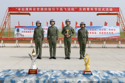 “战神”列阵！神威大队跨越时空的青春对话