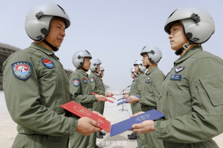 “战神”列阵！神威大队跨越时空的青春对话