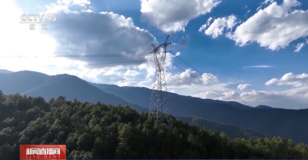 “每次下来嘴都发紫” 这份高海拔工作难在哪儿？