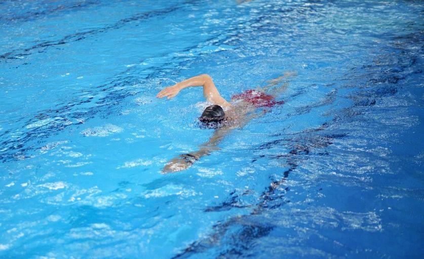 假期外出活动小心累坏膝盖!护膝做好这5点→ 假期外出活动小心累坏膝盖!护膝做好这5点→