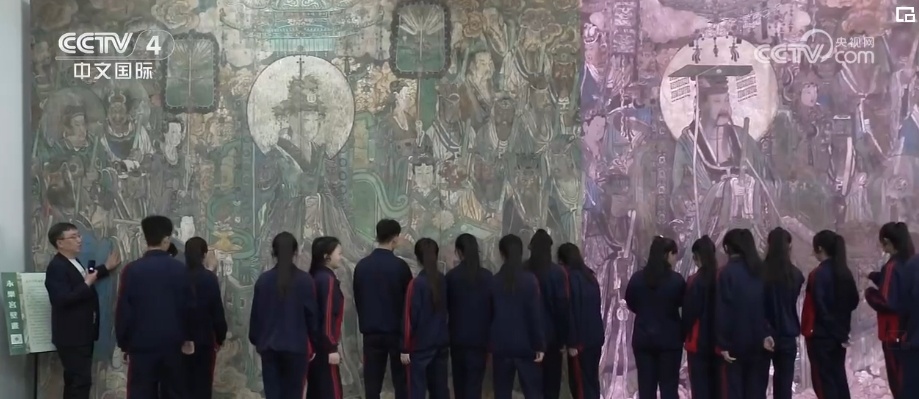 假日游国潮范十足 传统经典艺术与现代生活融合碰撞 假日游国潮范十足 传统经典艺术与现代生活融合碰撞