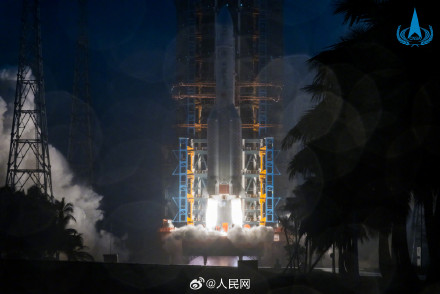 震撼！嫦娥六号发射高清壁纸