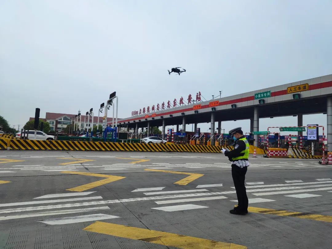 上海公安多策并举应对五一小长假返程高峰 上海公安多策并举应对五一小长假返程高峰