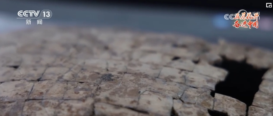 五四精神成为穿越时空的“青春密码” 一代又一代中国青年凯歌前行 五四精神成为穿越时空的“青春密码” 一代又一代中国青年凯歌前行