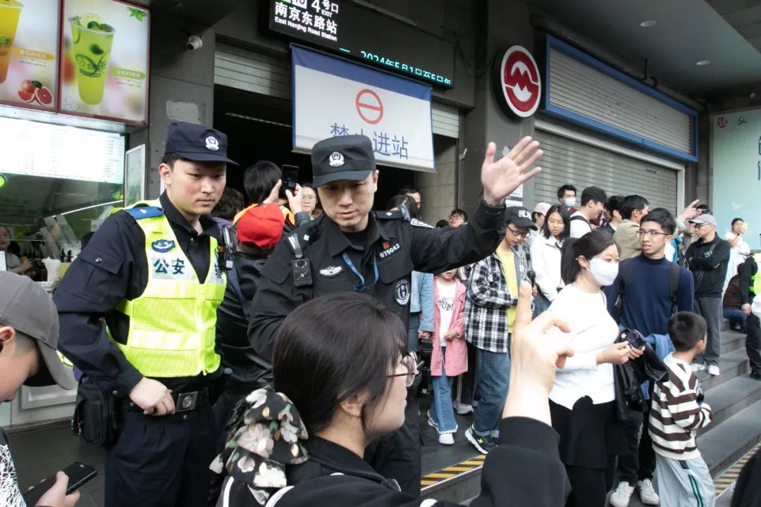 上海公安多策并举应对五一小长假返程高峰 上海公安多策并举应对五一小长假返程高峰