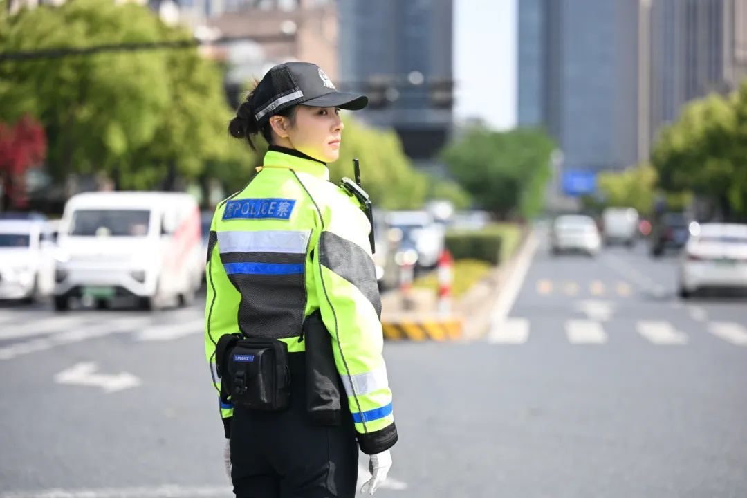 杭州这个“女团”火了,竟然已出道了24年...... 杭州这个“女团”火了,竟然已出道了24年......