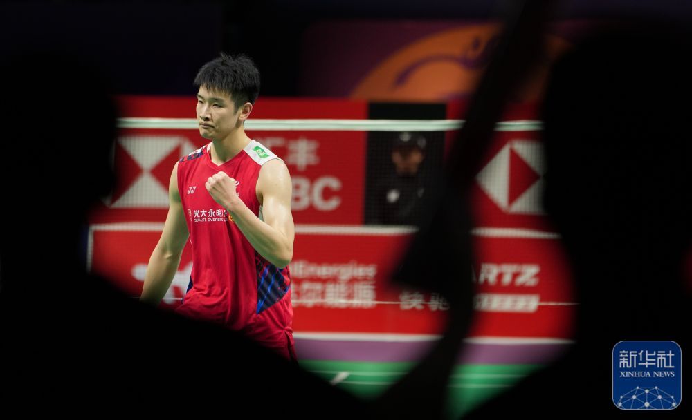 羽毛球丨汤姆斯杯:中国队晋级决赛 羽毛球丨汤姆斯杯:中国队晋级决赛