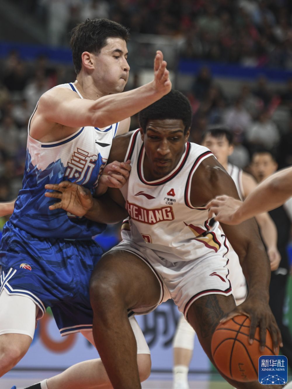 CBA季后赛｜新疆伊力特不敌浙江稠州金租