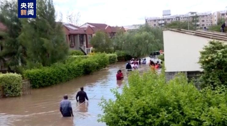 多国遭暴雨袭击!已致数百人遇难 多国遭暴雨袭击!已致数百人遇难