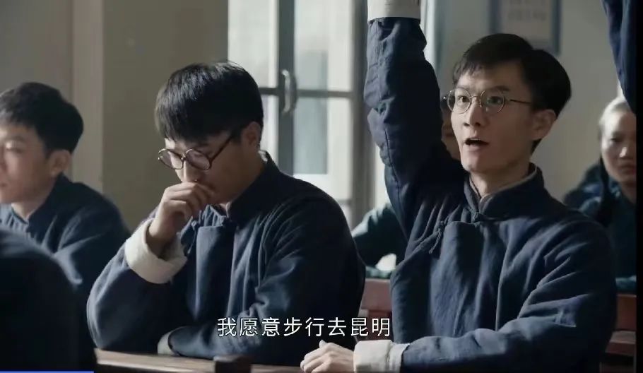 真会玩！“五一”假期这种表情包火了