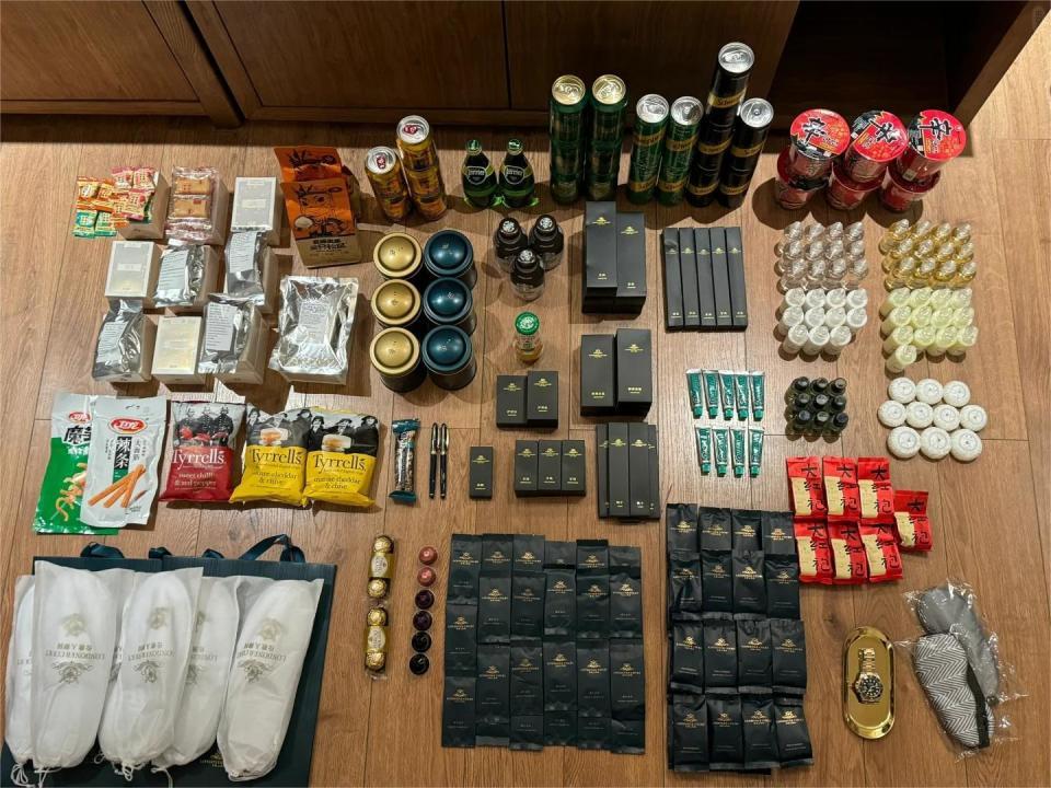 5000一晚的酒店薅走35瓶洗发水回本？当事人：好冤！看到热搜都愣了