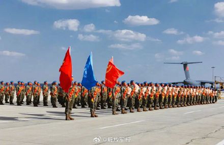 中国第27批赴刚果(金)维和医疗分队凯旋 中国第27批赴刚果(金)维和医疗分队凯旋