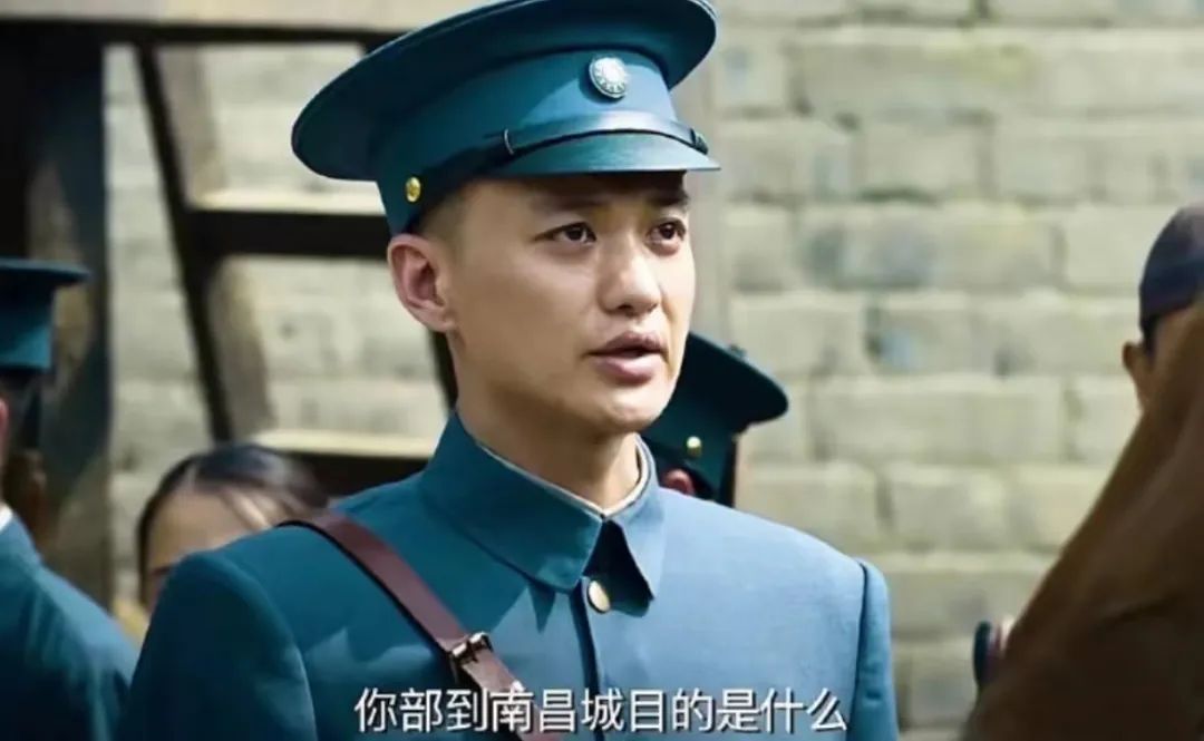 真会玩！“五一”假期这种表情包火了